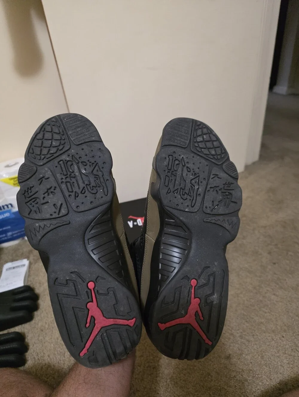 Air Jordan Retro 9 Olives 2024